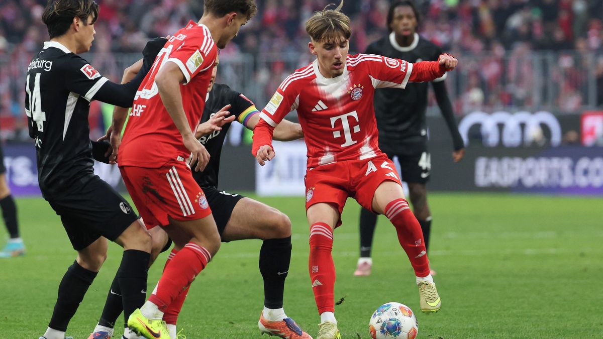 V sedmnácti ohromuje bundesligu. Německý Messi trumfl Yamala nebo Mbappého